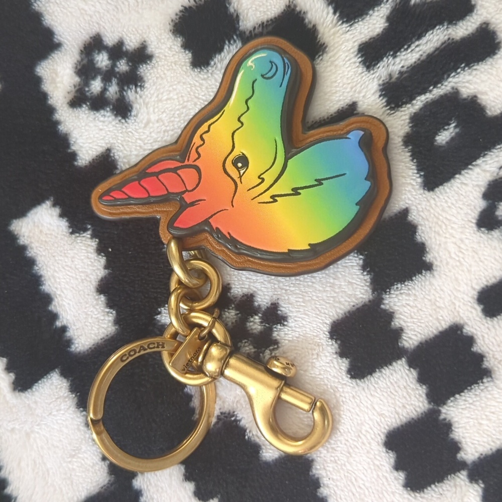 🌈 COACH Rainbow Unicorn Keychain🌈
